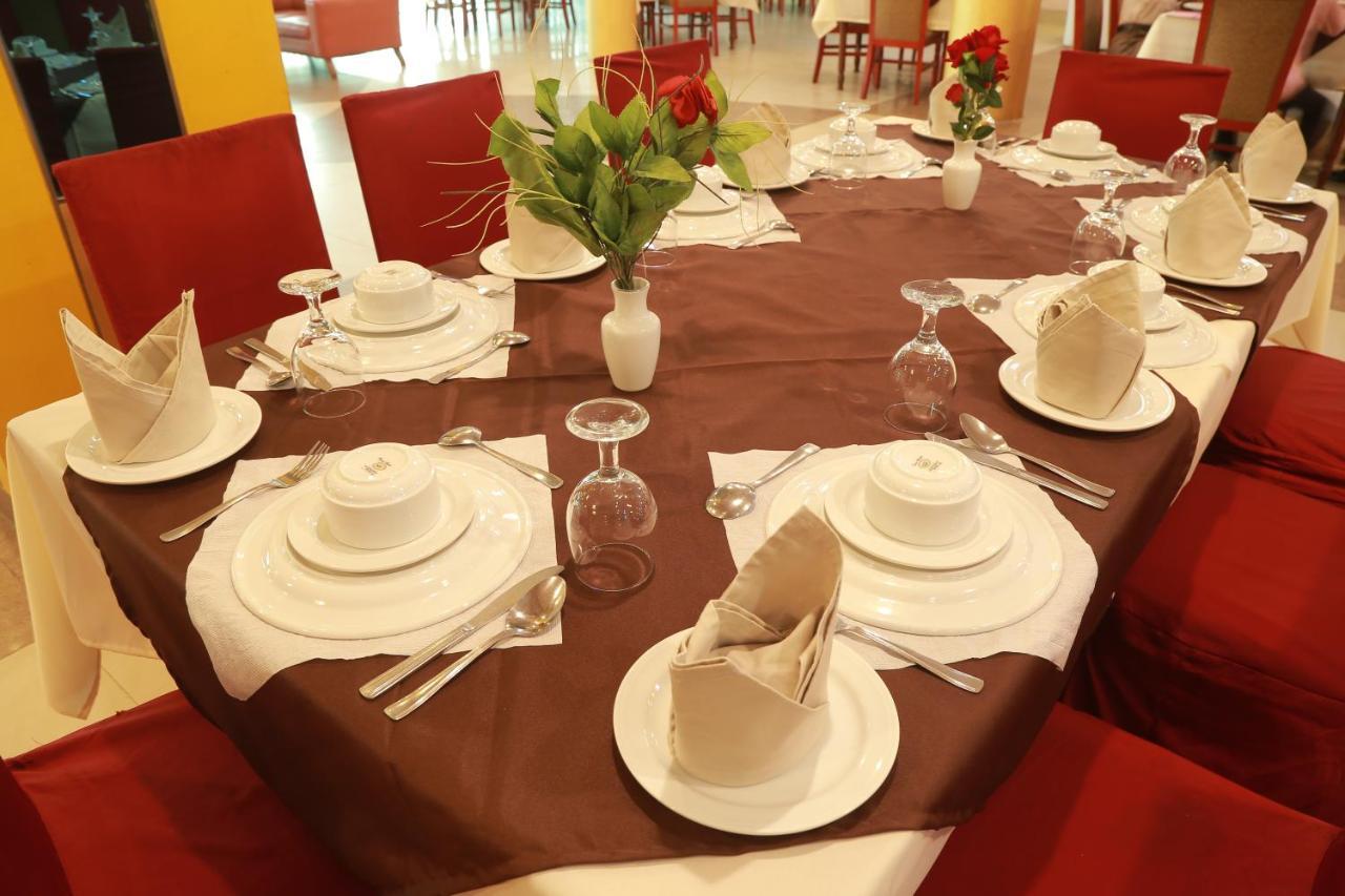 סילט Hotel Metro International מראה חיצוני תמונה